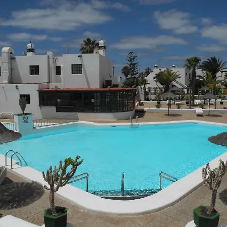 Apt. Rus Playa Pocillos. Pool And Terrace. Tías